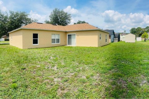 Villa ou maison à vendre à Kissimmee, Floride: 4 chambres, 162.02 m2 № 1257730 - photo 2