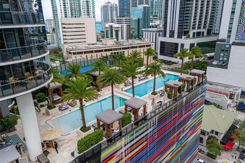 Condo in Miami, Florida, 1 bedroom  № 1292633 - photo 23