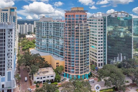 Condominio en venta en Orlando, Florida, 1 dormitorio, 74.04 m2 № 1390351 - foto 1