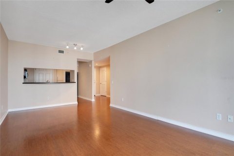 Condominio en venta en Orlando, Florida, 1 dormitorio, 74.04 m2 № 1390351 - foto 9