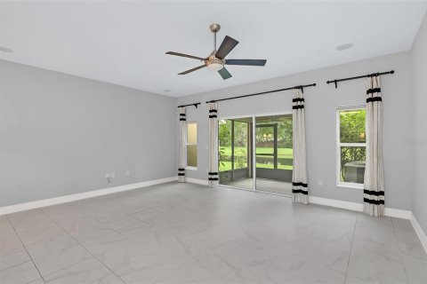 Adosado en venta en Oviedo, Florida, 3 dormitorios, 152.73 m2 № 1366672 - foto 11