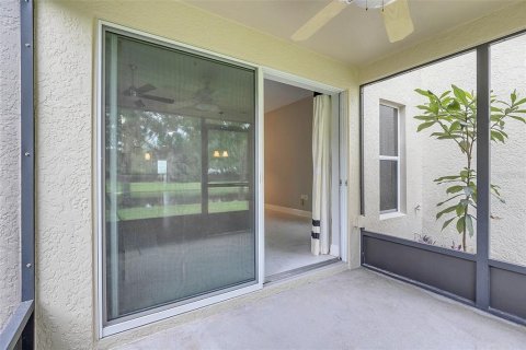 Townhouse in Oviedo, Florida 3 bedrooms, 152.73 sq.m. № 1366672 - photo 28