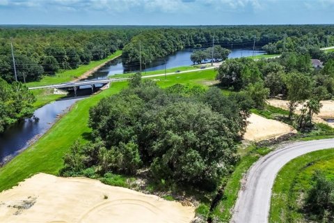 Terreno en venta en Poinciana, Florida № 1366692 - foto 1