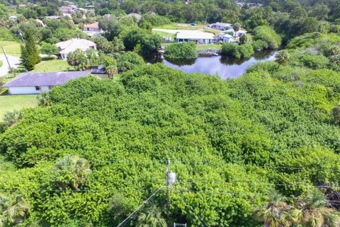 Terreno en venta en North Port, Florida № 213372 - foto 7