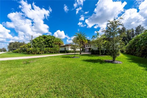 Casa en venta en Plantation, Florida, 5 dormitorios, 487.64 m2 № 1393590 - foto 20