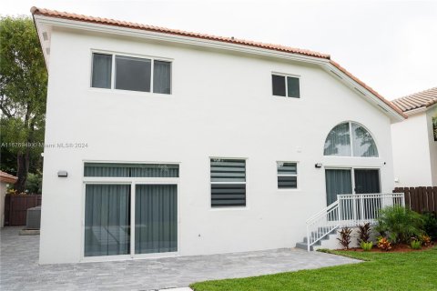 Casa en venta en Doral, Florida, 4 dormitorios, 223.06 m2 № 1401724 - foto 5