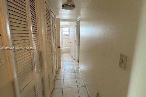 Copropriété à vendre à Miami Beach, Floride: 2 chambres, 109.16 m2 № 1384556 - photo 3