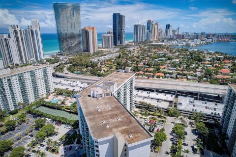 Copropriété à vendre à Sunny Isles Beach, Floride: 3 chambres, 139.82 m2 № 1146422 - photo 30