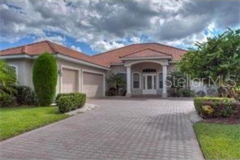 Villa ou maison à louer à Parrish, Floride: 3 chambres, 281.68 m2 № 213013 - photo 1