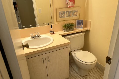 Condo in Boca Raton, Florida, 1 bedroom  № 996054 - photo 15