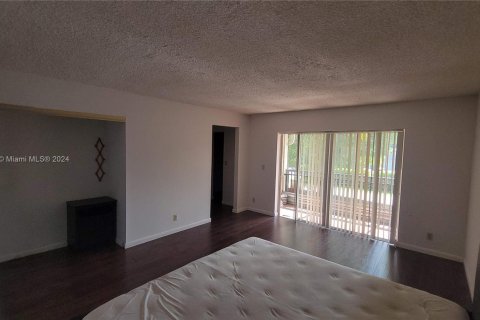 Adosado en venta en Davie, Florida, 3 dormitorios, 160.16 m2 № 1239567 - foto 11