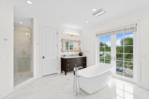 Villa ou maison à vendre à West Palm Beach, Floride: 6 chambres, 492.57 m2 № 862644 - photo 13