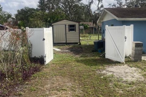 House in Tampa, Florida 2 bedrooms, 100.52 sq.m. № 1440711 - photo 5