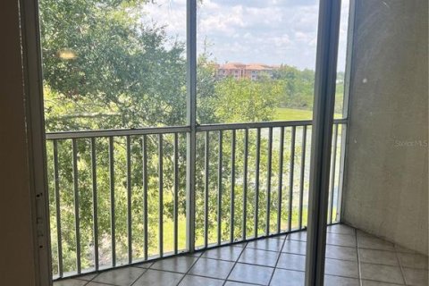 Condo in Orlando, Florida, 3 bedrooms in CRESTVIEW  № 1434733 - photo 19