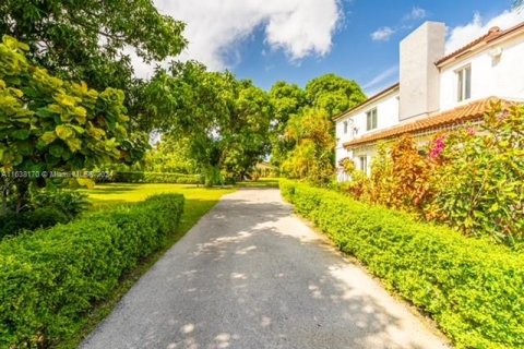 Villa ou maison à vendre à Miami, Floride: 5 chambres, 255.85 m2 № 1310268 - photo 26