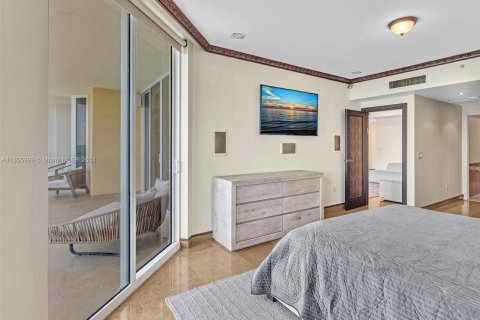 Condo in Sunny Isles Beach, Florida, 3 bedrooms  № 1375818 - photo 15