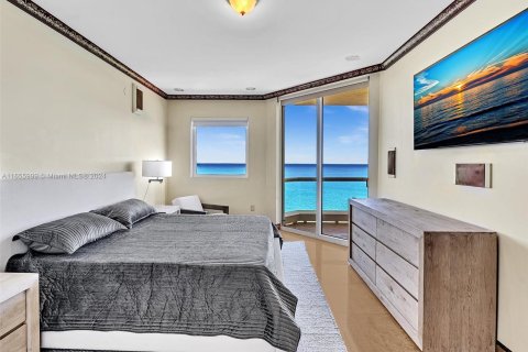 Copropriété à vendre à Sunny Isles Beach, Floride: 3 chambres, 205.69 m2 № 1375818 - photo 14