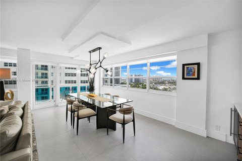 Copropriété à vendre à Fort Lauderdale, Floride: 2 chambres, 166.85 m2 № 1375820 - photo 29