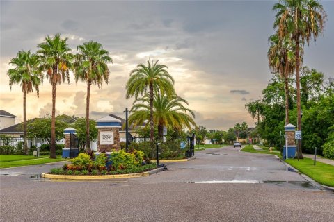 Touwnhouse à vendre à Ruskin, Floride: 3 chambres, 174.66 m2 № 1258593 - photo 1