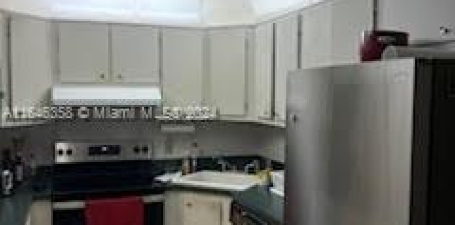 Condo à West Palm Beach, Floride, 2 chambres  № 1329796