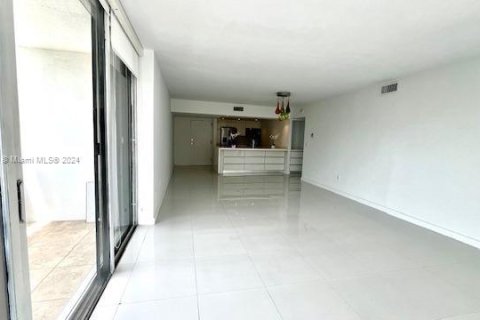 Condominio en venta en Aventura, Florida, 2 dormitorios, 106.09 m2 № 1329839 - foto 7