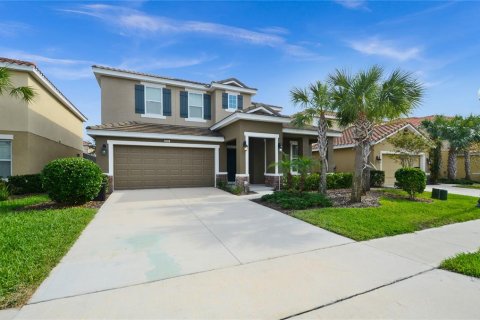 House in Davenport, Florida 5 bedrooms, 263.47 sq.m. № 1190181 - photo 2