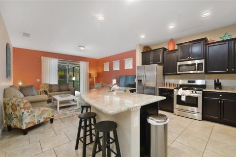 Casa en venta en Davenport, Florida, 5 dormitorios, 263.47 m2 № 1190181 - foto 9