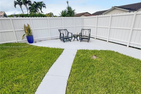 Casa en venta en Miami, Florida, 3 dormitorios, 147.53 m2 № 1377308 - foto 21