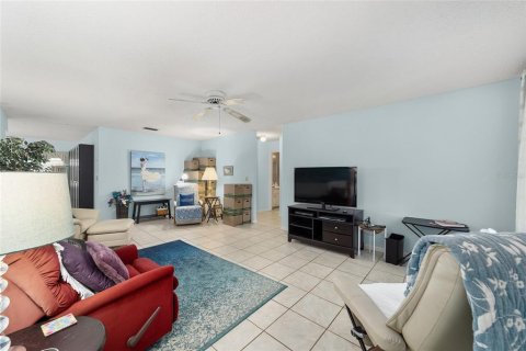 Casa en venta en Ocala, Florida, 2 dormitorios, 137.87 m2 № 1430835 - foto 4