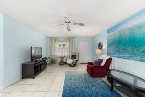 Casa en venta en Ocala, Florida, 2 dormitorios, 137.87 m2 № 1430835 - foto 6