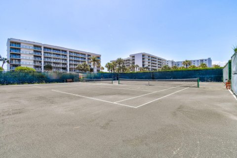 Copropriété à vendre à Palm Beach, Floride: 2 chambres, 175.12 m2 № 1189731 - photo 13