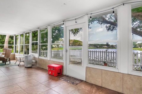 House in Boynton Beach, Florida 3 bedrooms, 119.66 sq.m. № 1118591 - photo 27