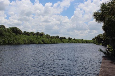 Terrain à vendre à Moore Haven, Floride № 1299025 - photo 4