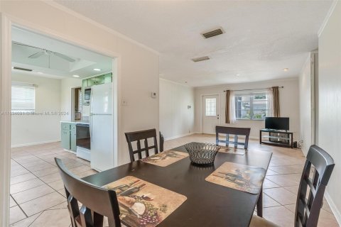 Villa ou maison à vendre à Margate, Floride: 2 chambres, 130.06 m2 № 1305492 - photo 7