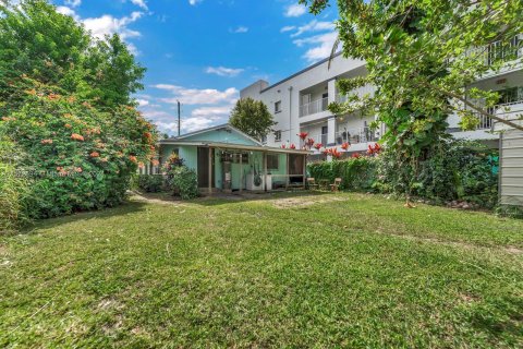 Immobilier commercial à vendre à Miami, Floride: 108.14 m2 № 1305457 - photo 24