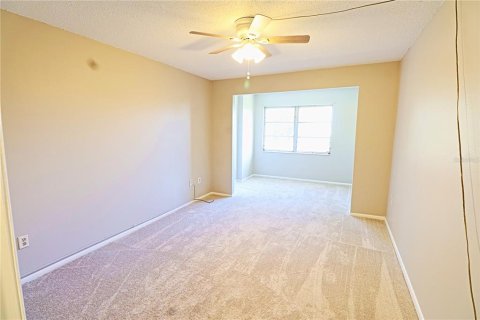 Condominio en venta en Bradenton, Florida, 1 dormitorio, 71.35 m2 № 1084196 - foto 10