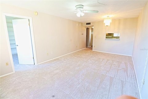 Condominio en venta en Bradenton, Florida, 1 dormitorio, 71.35 m2 № 1084196 - foto 5
