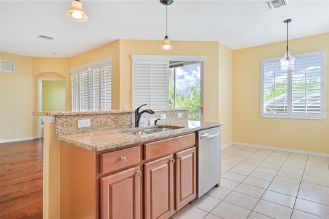 Copropriété à vendre à Punta Gorda, Floride: 3 chambres, 183.85 m2 № 1084197 - photo 10