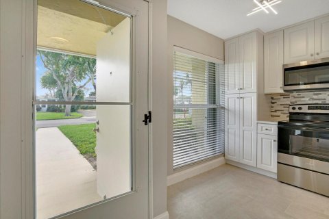 Villa ou maison à vendre à Delray Beach, Floride: 2 chambres, 91.23 m2 № 1098643 - photo 24