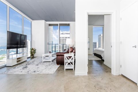 Condo in Miami, Florida, 2 bedrooms  № 1272615 - photo 8