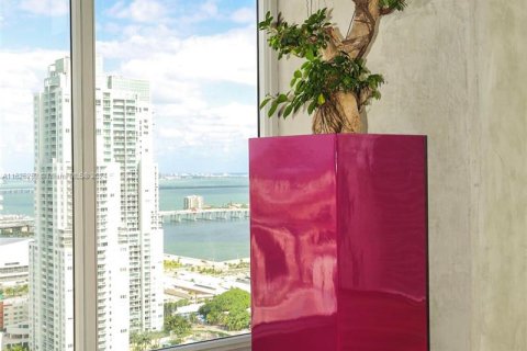 Condo in Miami, Florida, 2 bedrooms  № 1272615 - photo 25