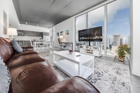 Copropriété à vendre à Miami, Floride: 2 chambres, 68.38 m2 № 1272615 - photo 1