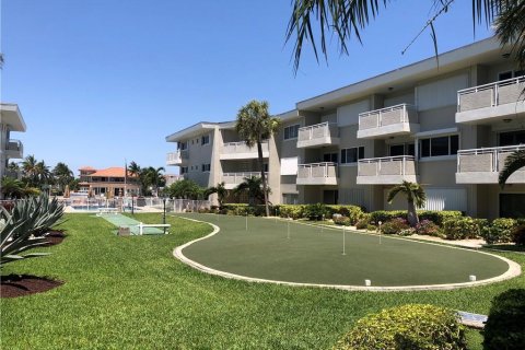 Condominio en venta en Hillsboro Beach, Florida, 2 dormitorios, 83.61 m2 № 397510 - foto 22