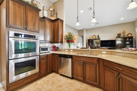 Casa en venta en Kissimmee, Florida, 3 dormitorios, 243.03 m2 № 1311771 - foto 14