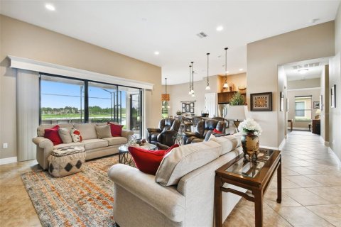 Casa en venta en Kissimmee, Florida, 3 dormitorios, 243.03 m2 № 1311771 - foto 8