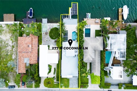 House in Miami Beach, Florida 5 bedrooms, 242.29 sq.m. № 762594 - photo 16