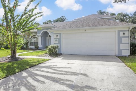 Villa ou maison à vendre à St. Johns, Floride: 5 chambres, 294.41 m2 № 838867 - photo 1