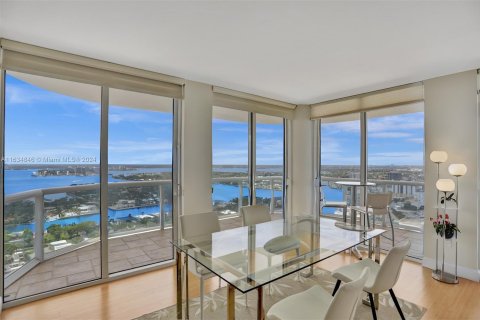 Copropriété à vendre à Miami Beach, Floride: 2 chambres, 122.82 m2 № 1305053 - photo 2