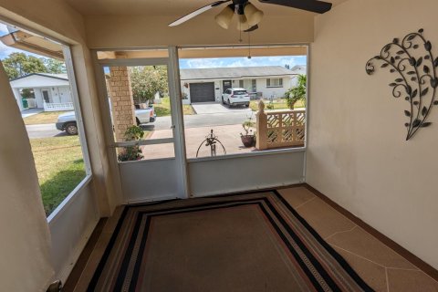 Villa ou maison à vendre à Tamarac, Floride: 2 chambres, 124.67 m2 № 1136549 - photo 4