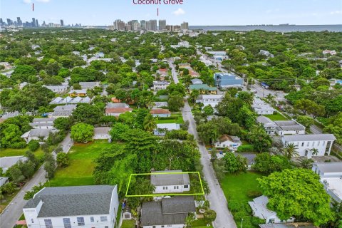 Casa en venta en Coral Gables, Florida, 3 dormitorios, 96.25 m2 № 1362395 - foto 4